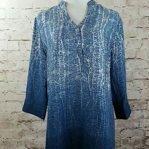 Soft Surroundings ombre blue woman's tunic top